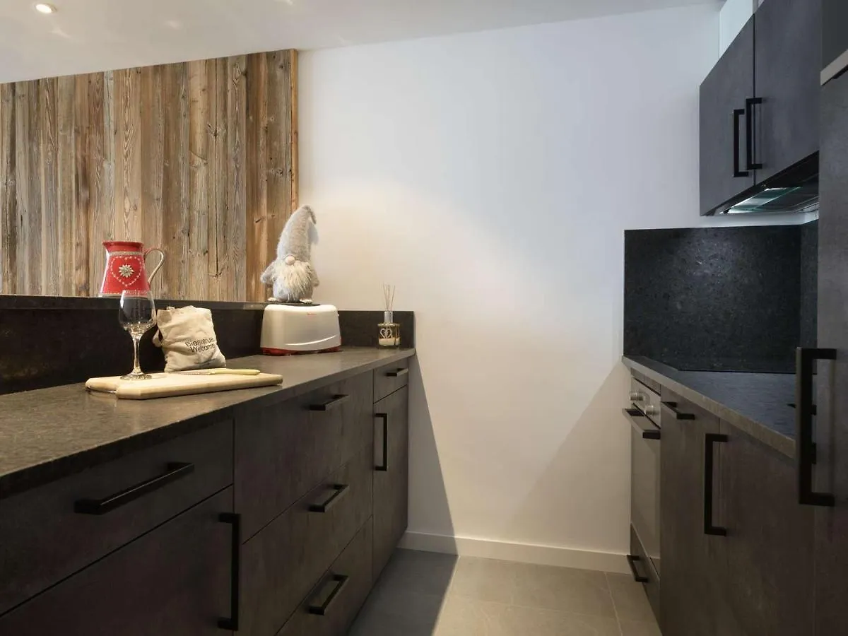 Appartement Renove, Skis Aux Pieds, 6 Pers, Courchevel 1650 - Balcon Sud, Cosy Et Familial - Fr-1-631-151 0*,